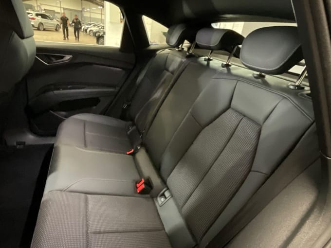 2025 Audi Q4 E-tron