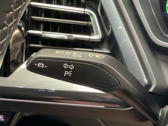 2025 Audi Q4 E-tron
