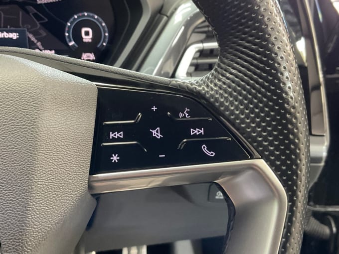 2025 Audi Q4 E-tron