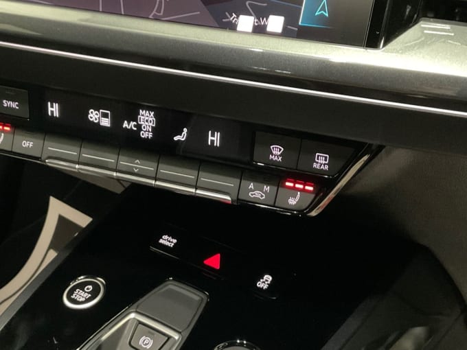 2025 Audi Q4 E-tron