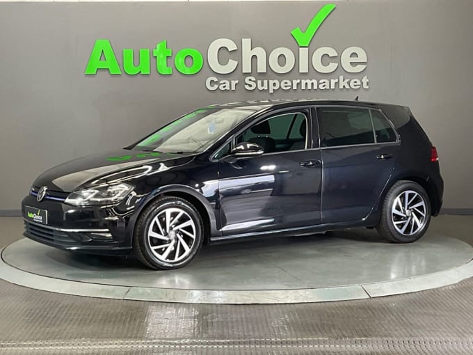 2025 Volkswagen Golf