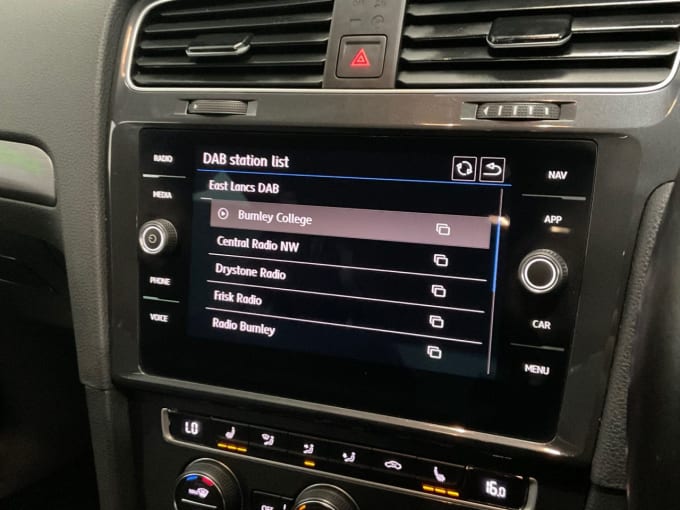 2025 Volkswagen Golf