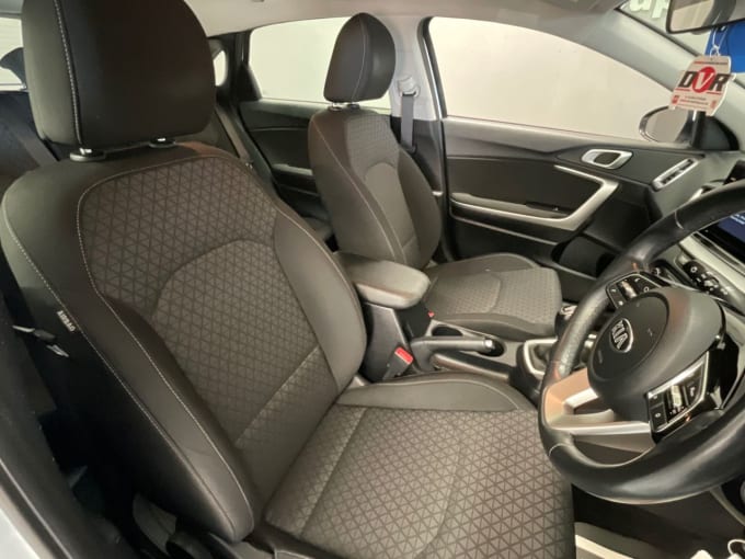 2025 Kia Ceed