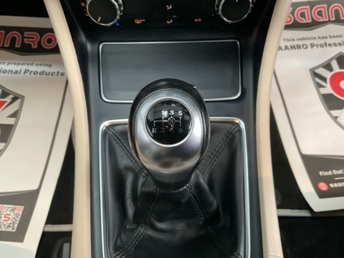 2025 Mercedes-benz 180