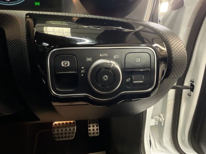 2025 Mercedes-benz A-class