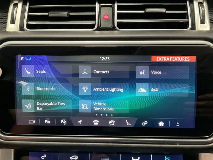 2025 Land Rover Range Rover