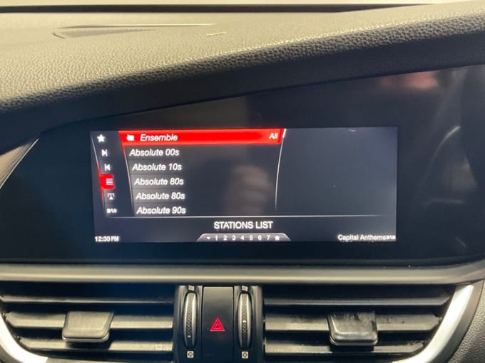 2025 Alfa Romeo Giulia