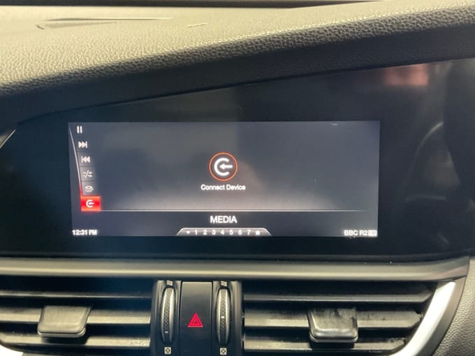 2025 Alfa Romeo Giulia