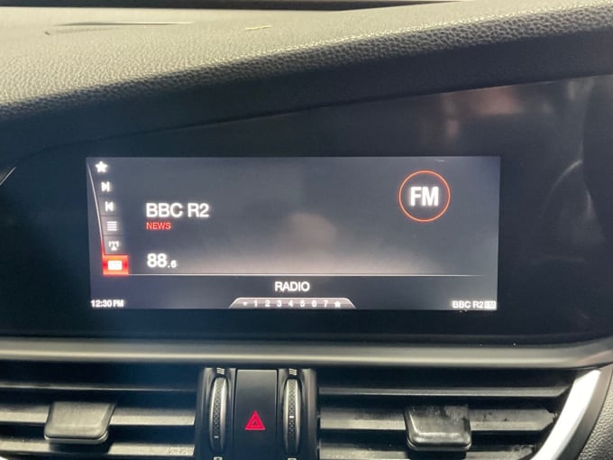 2025 Alfa Romeo Giulia