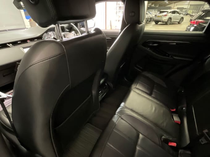 2025 Land Rover Range Rover Evoque
