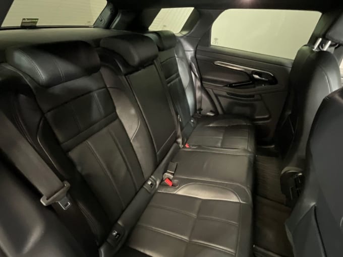 2025 Land Rover Range Rover Evoque