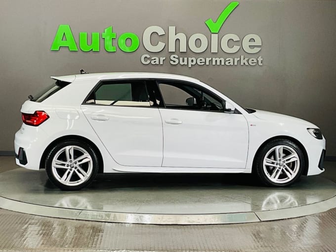 2025 Audi A1