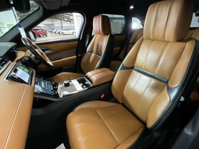 2025 Land Rover Range Rover Velar