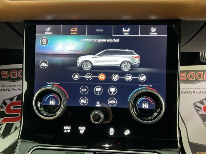 2025 Land Rover Range Rover Velar