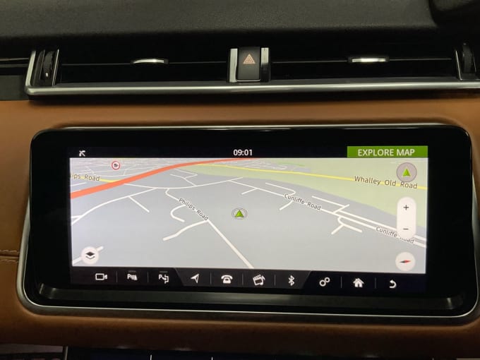 2025 Land Rover Range Rover Velar