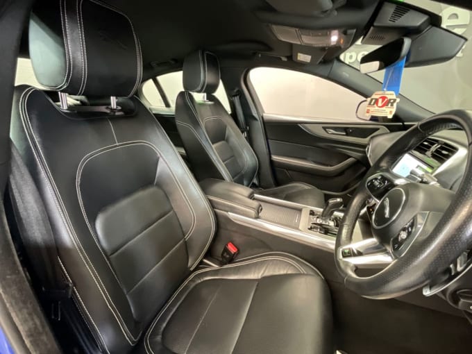 2020 Jaguar Xe