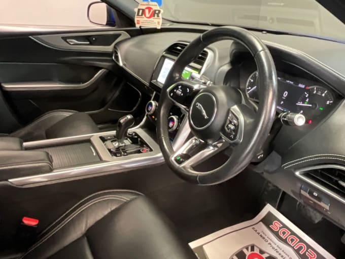 2020 Jaguar Xe
