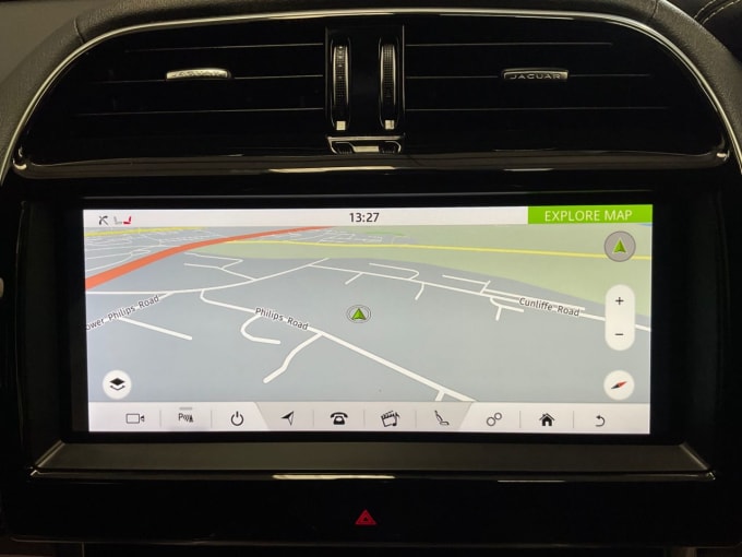2020 Jaguar Xe