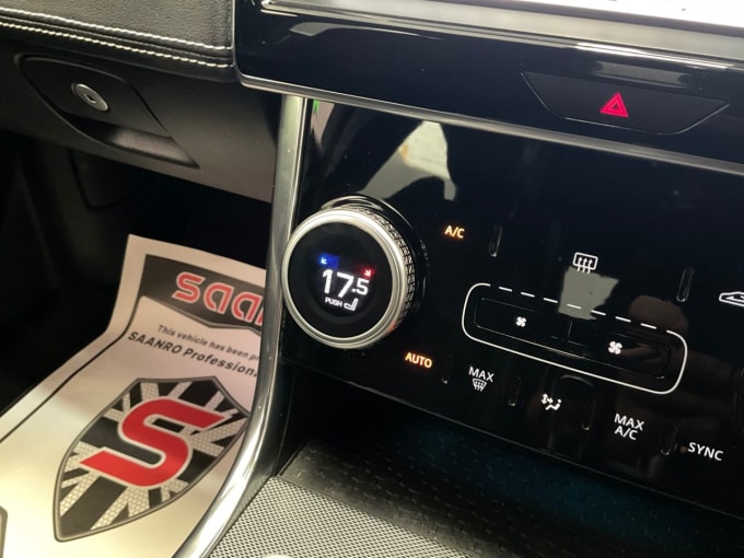 2020 Jaguar Xe