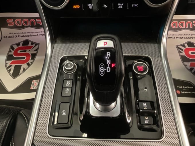 2020 Jaguar Xe