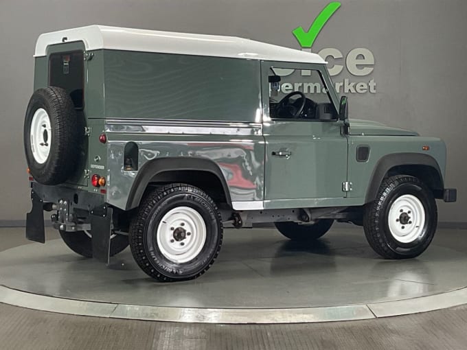 2025 Land Rover Defender