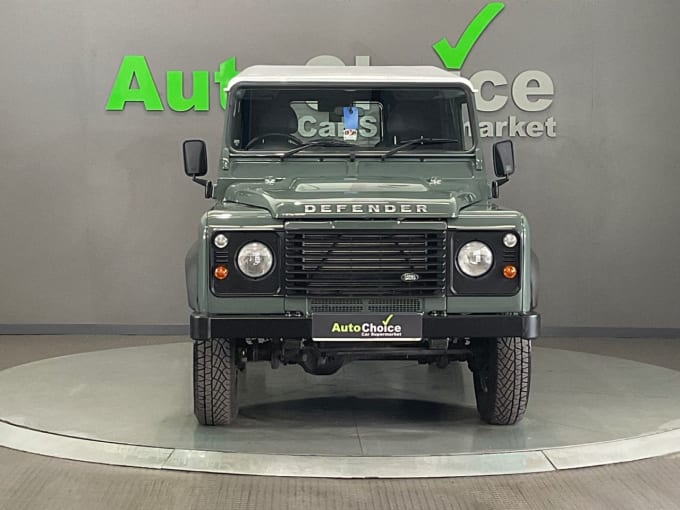 2025 Land Rover Defender