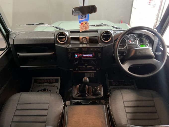 2025 Land Rover Defender