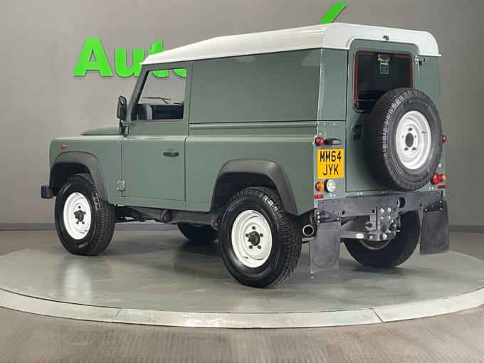 2025 Land Rover Defender