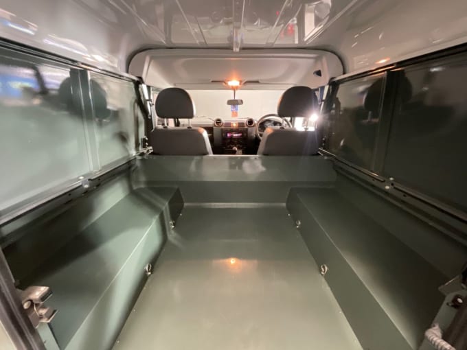 2025 Land Rover Defender