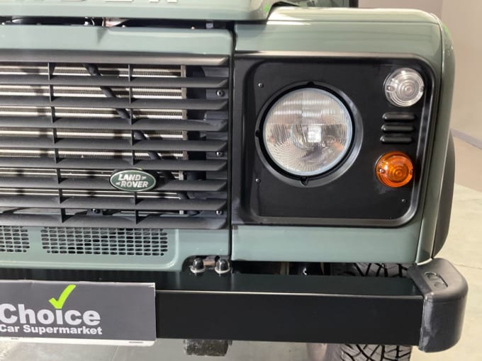 2025 Land Rover Defender