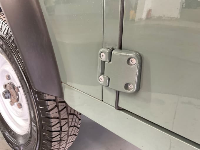 2025 Land Rover Defender