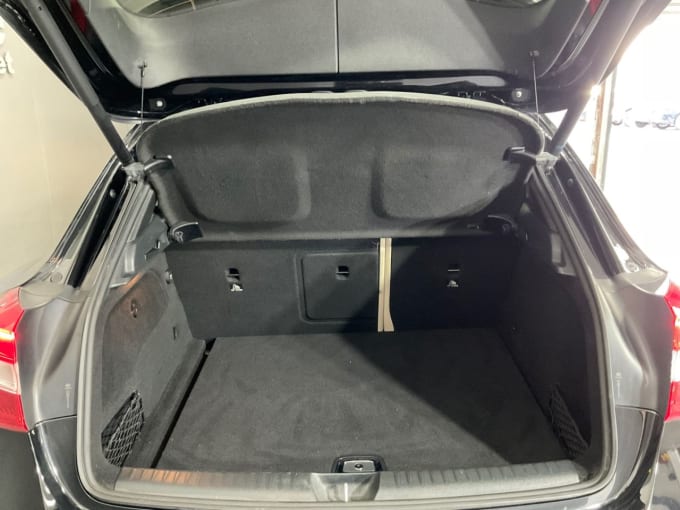 2018 Mercedes-benz 180