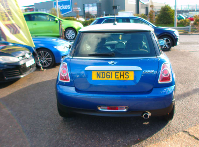 2025 Mini Hatch