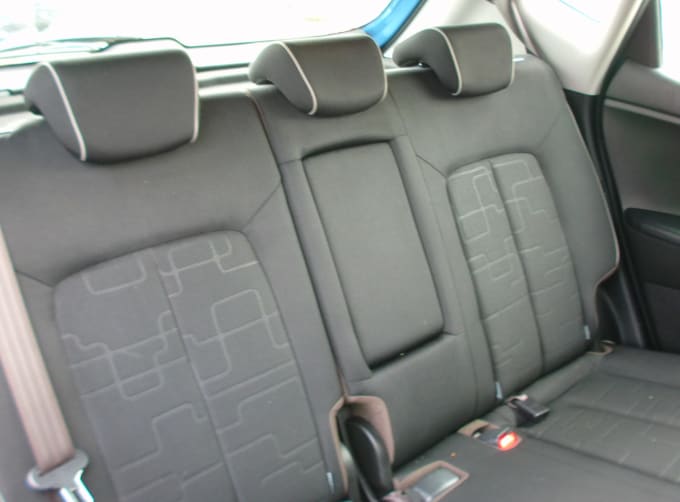 2025 Kia Venga