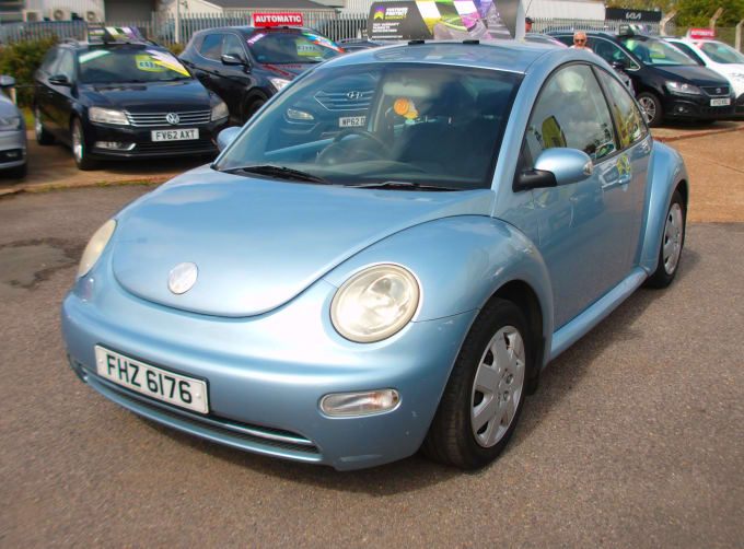 2025 Volkswagen Beetle