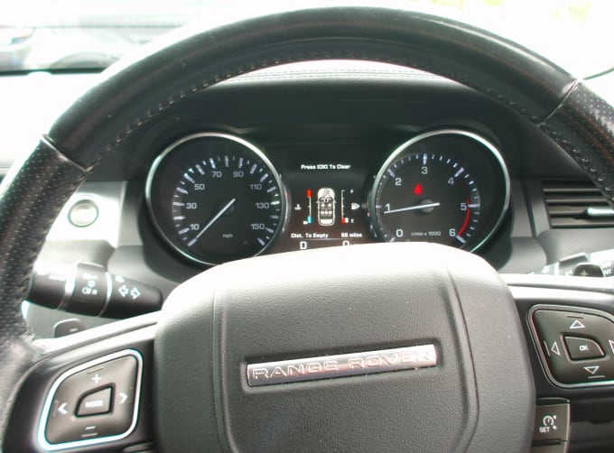 2025 Land Rover Range Rover Evoque