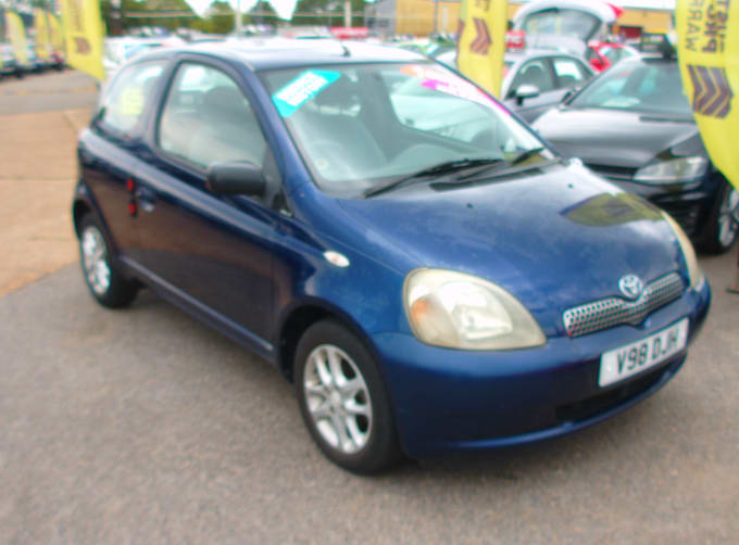 2025 Toyota Yaris