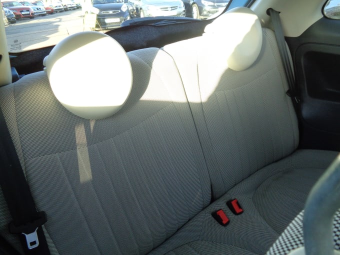 2025 Fiat 500c