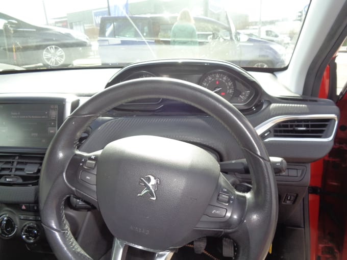 2025 Peugeot 208