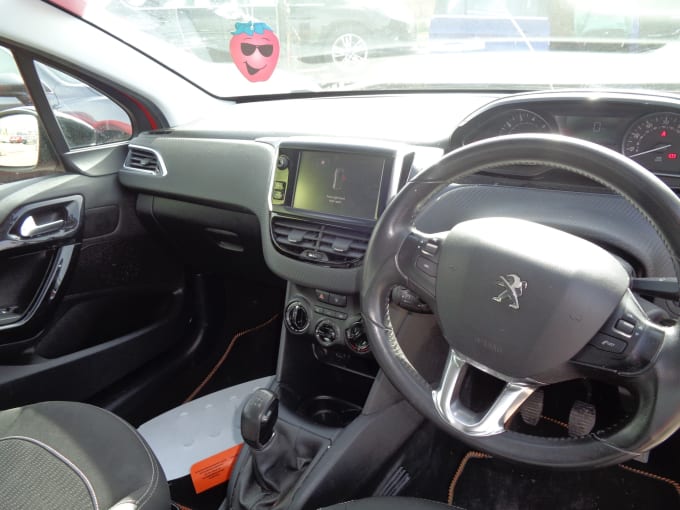 2025 Peugeot 208