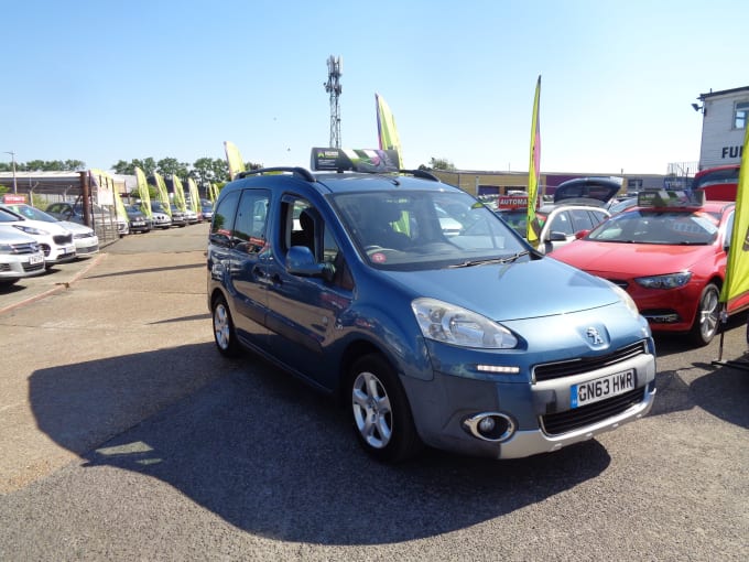 2025 Peugeot Partner Tepee