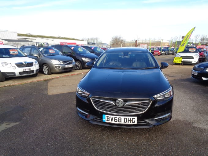 2025 Vauxhall Insignia