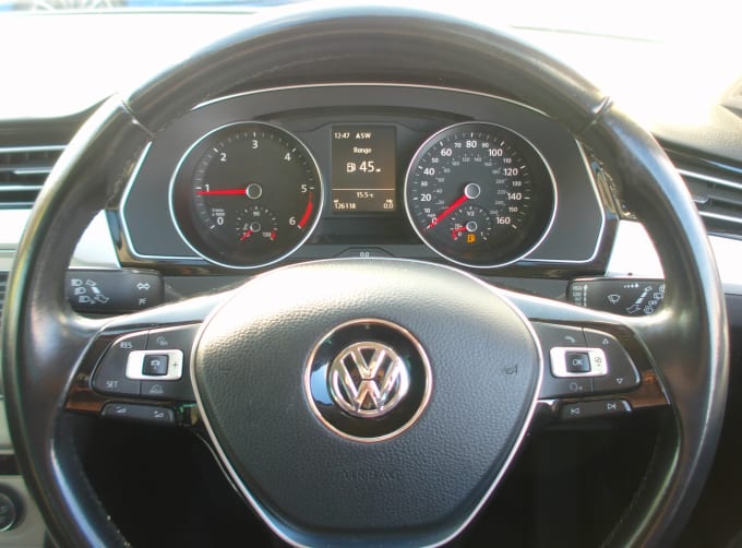 2016 Volkswagen Passat
