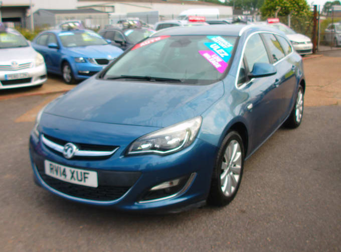 2025 Vauxhall Astra