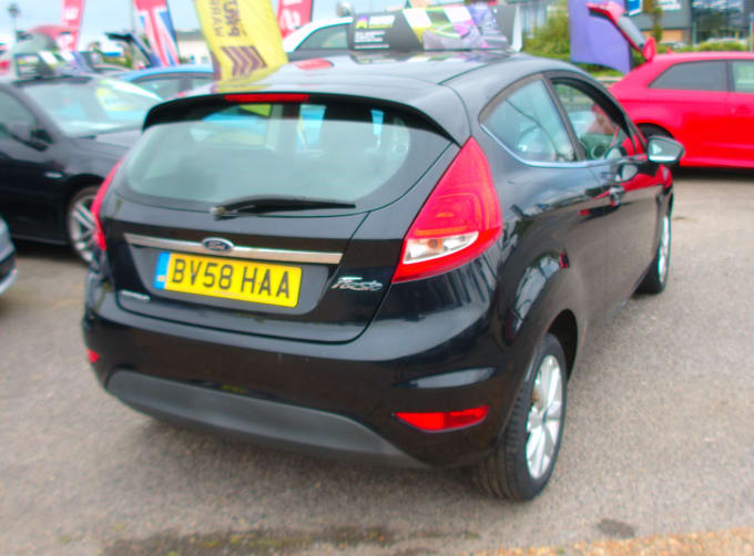2025 Ford Fiesta