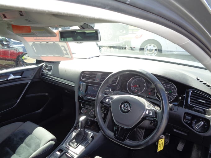 2025 Volkswagen Golf