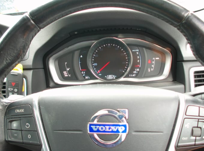 2025 Volvo V70