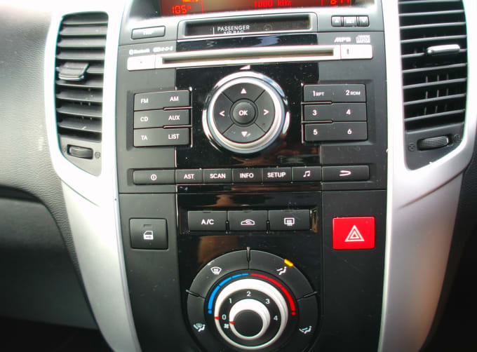 2025 Kia Venga
