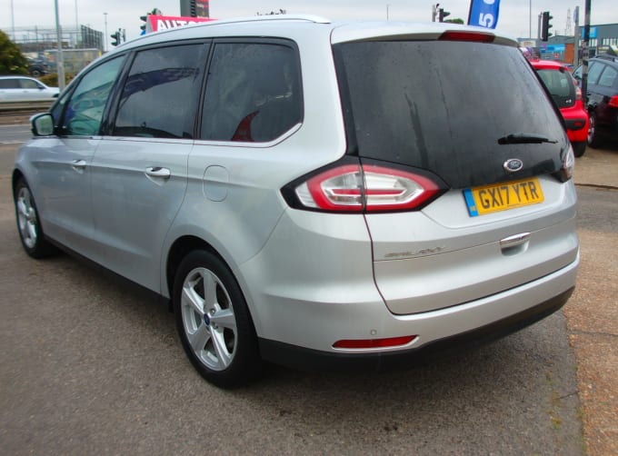 2025 Ford Galaxy
