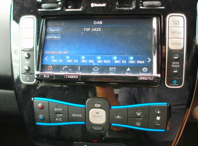 2025 Nissan Leaf
